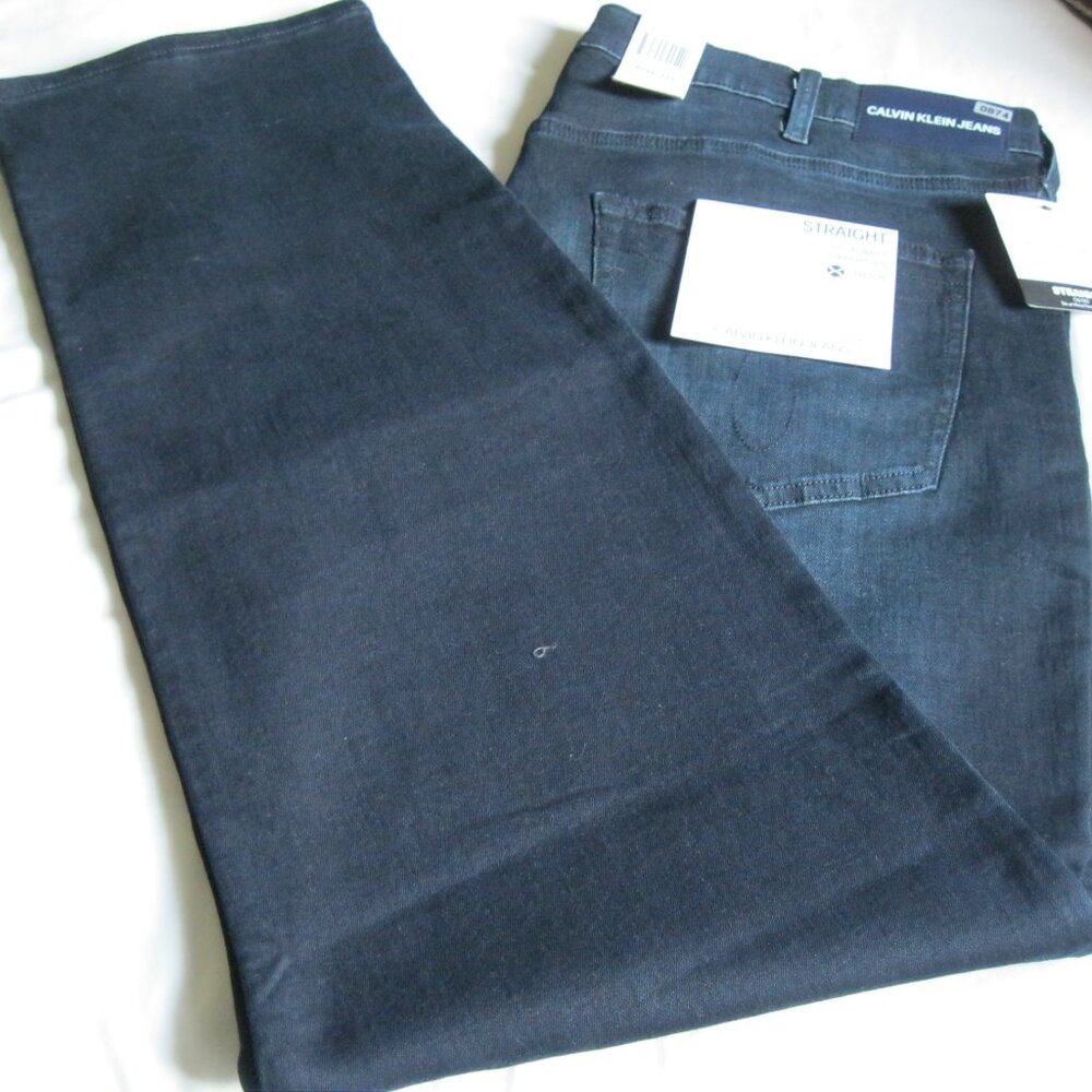 Calvin Klein Men Stretch Straight Leg Jeans in Andres Blueish Black 40x30/40x32